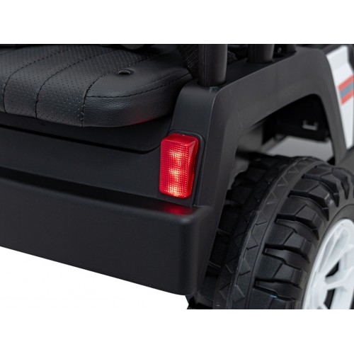 Champion 4-miestne buggy vozidlo, biela