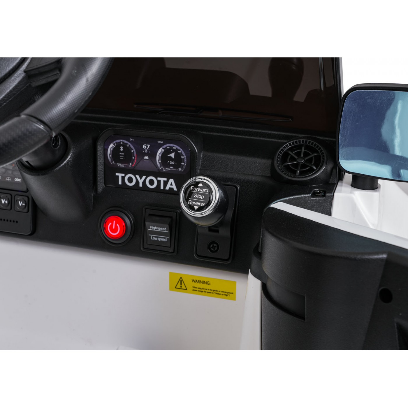 Vozidlo Toyota Land Cruiser PRADO Biela