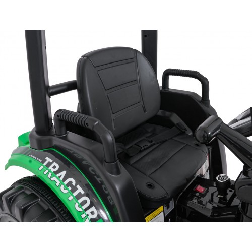 MEGA D68 ťahač so zeleným prívesom