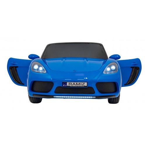 Modré lakované perfektné vozidlo