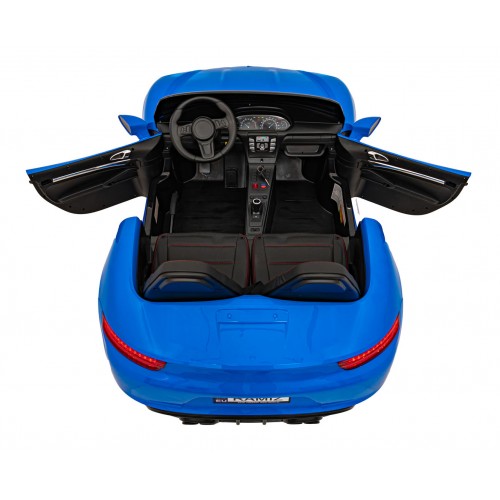 Modré lakované perfektné vozidlo