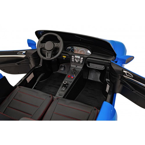 Modré lakované perfektné vozidlo