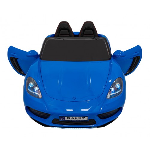 Modré lakované perfektné vozidlo