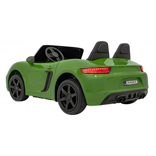 Vozidlo Perfecta lakované na zeleno