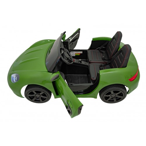 Vozidlo Perfecta lakované na zeleno