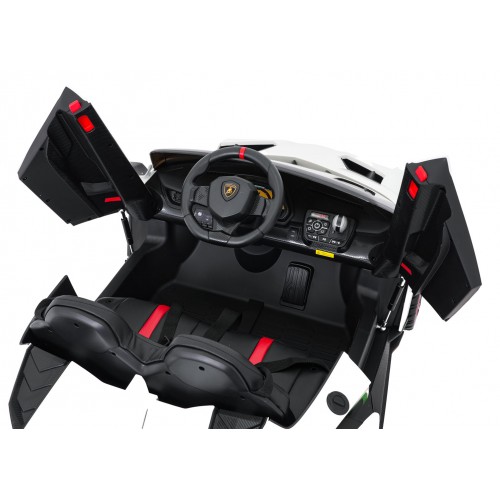 Vozidlo Lamborghini Veneno White