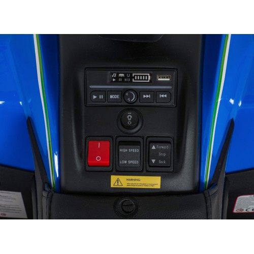 Modré štvorkolkové vozidlo