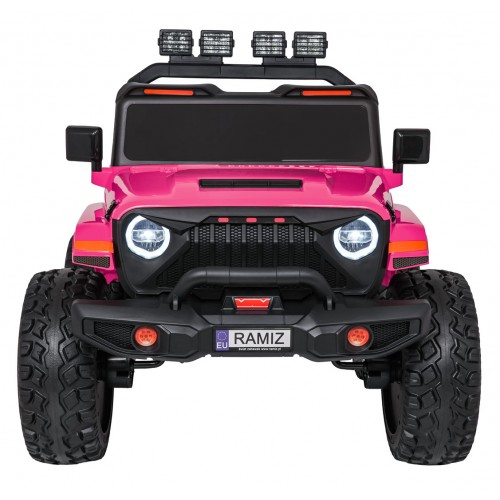 Extrémne športové vozidlo 4x4, variabilná veľkosť, ružová