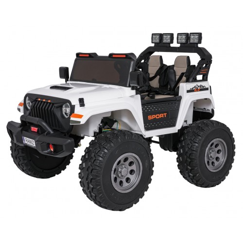 Extrémne športové vozidlo 4x4 s variabilnou veľkosťou, biele