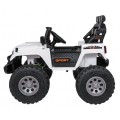 Extrémne športové vozidlo 4x4 s variabilnou veľkosťou, biele