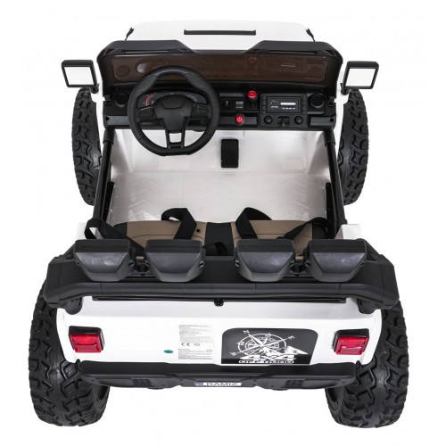 Extrémne športové vozidlo 4x4 s variabilnou veľkosťou, biele