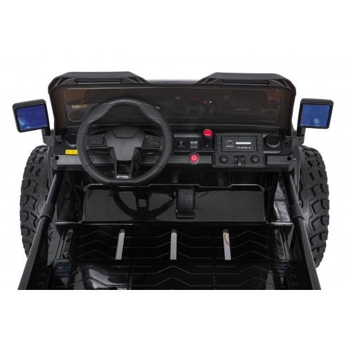 Extrémne športové vozidlo 4x4, variabilná veľkosť, čierna