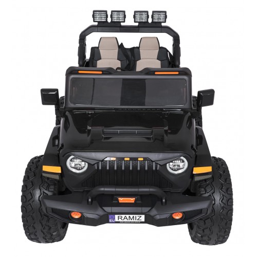 Extrémne športové vozidlo 4x4, variabilná veľkosť, čierna