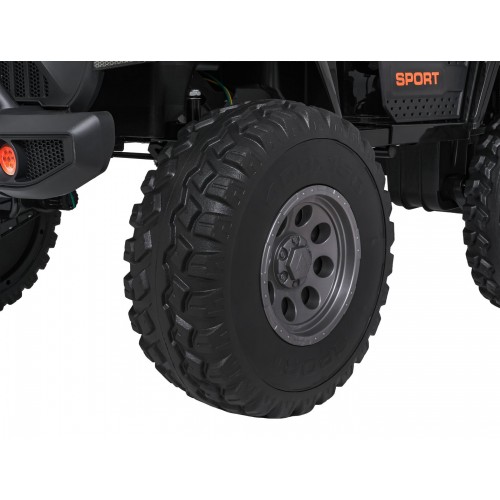 Extrémne športové vozidlo 4x4, variabilná veľkosť, čierna