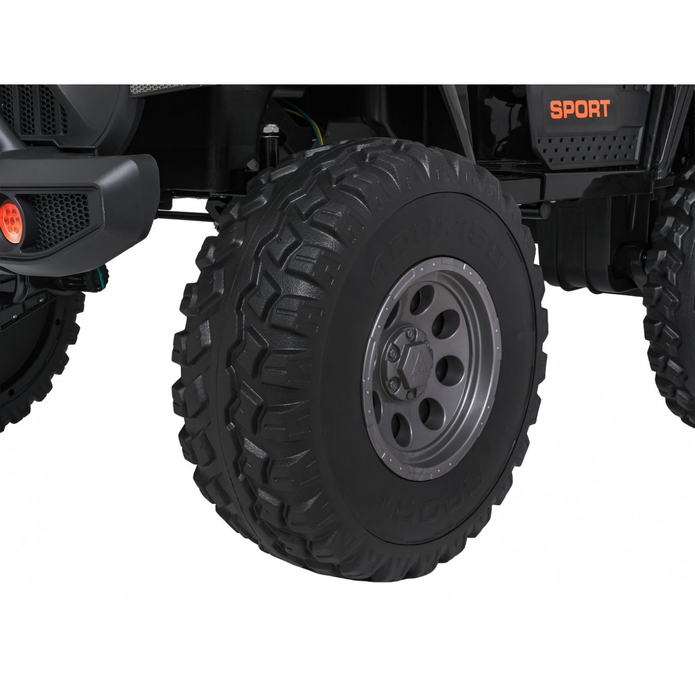 Extrémne športové vozidlo 4x4, variabilná veľkosť, čierna