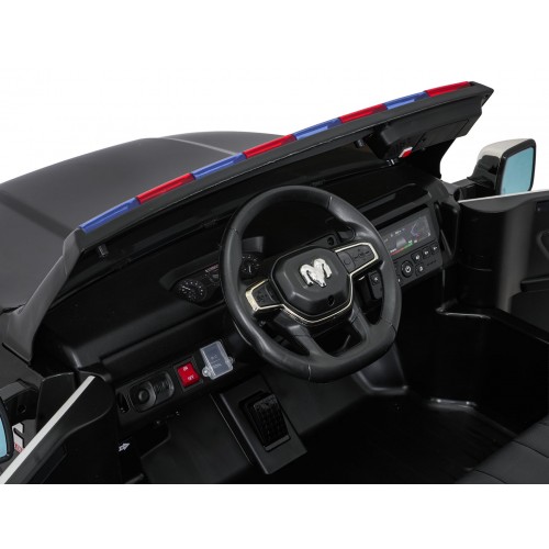 Policajné vozidlo RAM 3500 čierne