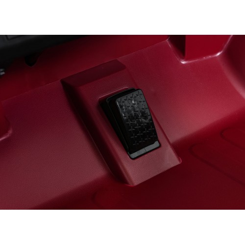 Vozidlo hasičského zboru RAM 3500 červené