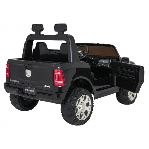 Vozidlo RAM 3500 Black