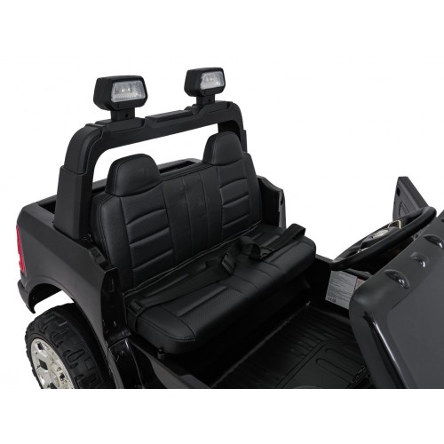 Vozidlo RAM 3500 Black