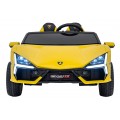 Žlté vozidlo Lamborghini Revuelto XL
