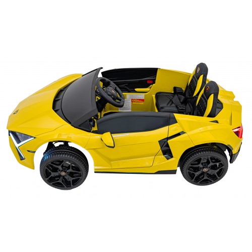 Žlté vozidlo Lamborghini Revuelto XL