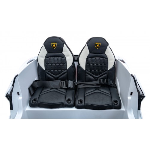 Vozidlo Lamborghini Revuelto XL White