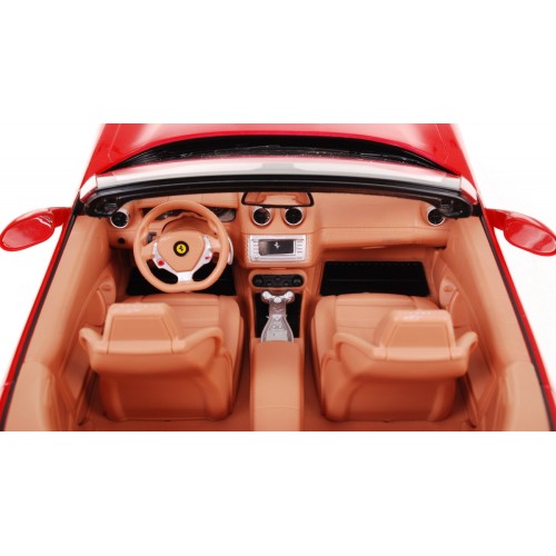 Autíčko R C Ferrari California 1 12 RASTAR
