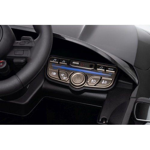 Vozidlo Mercedes Benz AMG CLE 53 Black