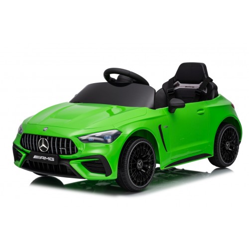 Mercedes Benz AMG CLE 53 Zelené vozidlo