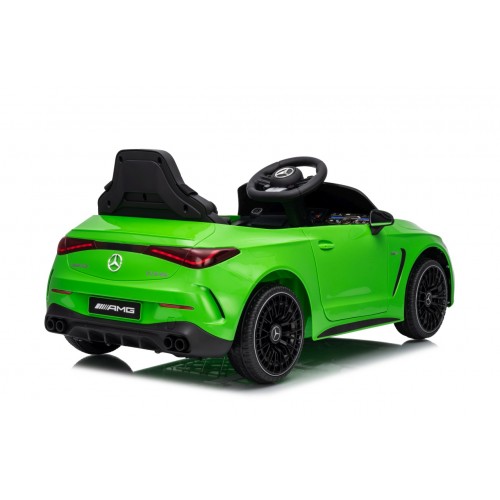 Mercedes Benz AMG CLE 53 Zelené vozidlo