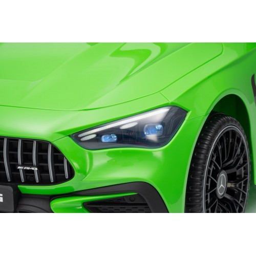 Mercedes Benz AMG CLE 53 Zelené vozidlo