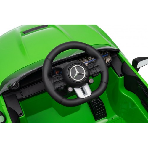 Mercedes Benz AMG CLE 53 Zelené vozidlo