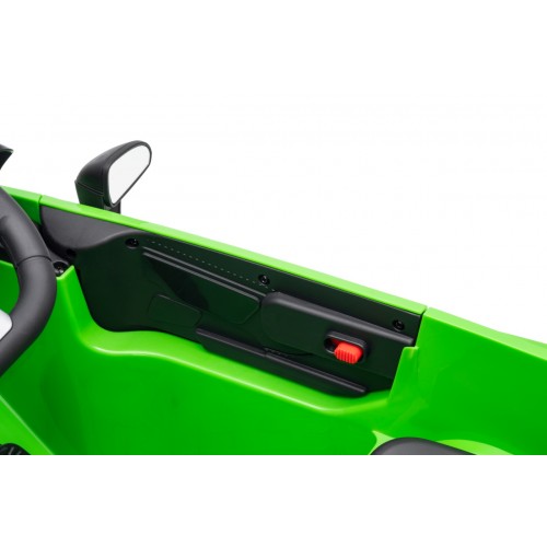 Mercedes Benz AMG CLE 53 Zelené vozidlo