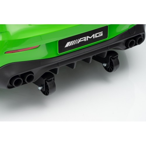 Mercedes Benz AMG CLE 53 Zelené vozidlo