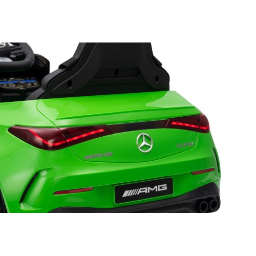 Mercedes Benz AMG CLE 53 Zelené vozidlo
