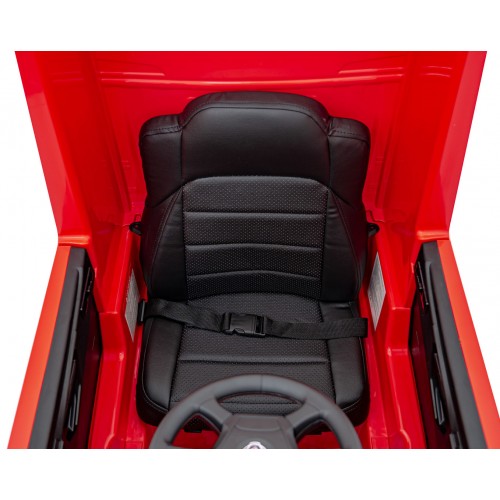 Vozidlo Scania R-SERIE nalakované na červeno