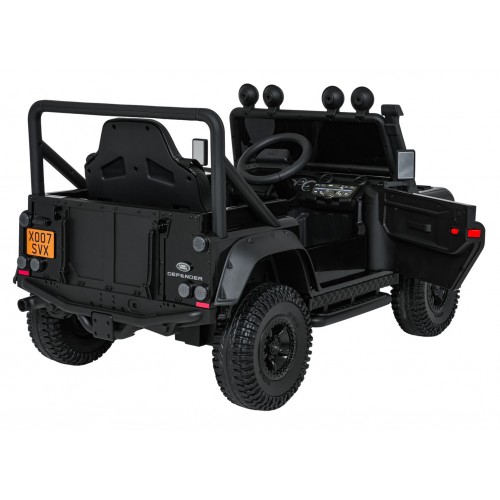 Vozidlo Land Rover Defender 110 SVX Concept Black