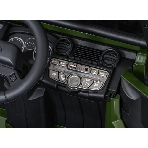 Vozidlo Land Rover Defender 110 SVX Concept Green