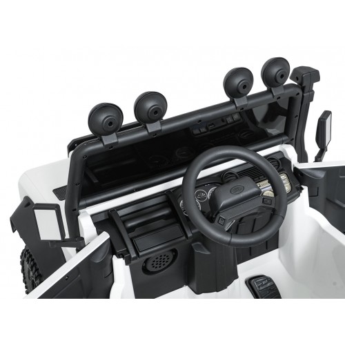 Vozidlo Land Rover Defender 110 SVX Concept White