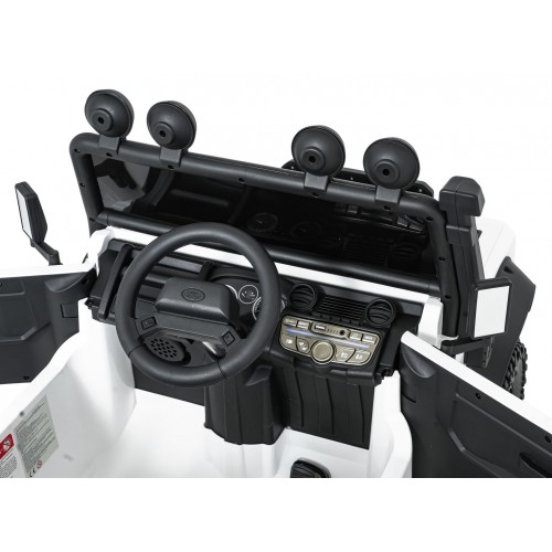 Vozidlo Land Rover Defender 110 SVX Concept White