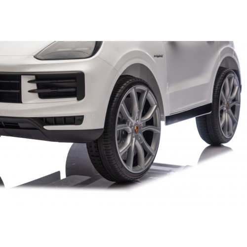 Vozidlo Porsche Cayenne White