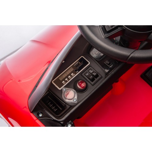 Vozidlo Porsche Cayenne Red