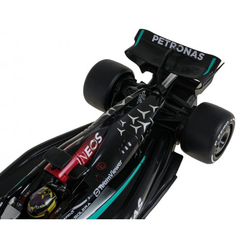 R/C 1:12 Mercedes-AMG F1 W15 E Performance auto