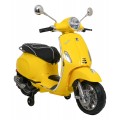 Automobilový skúter Vespa ROMA žltý