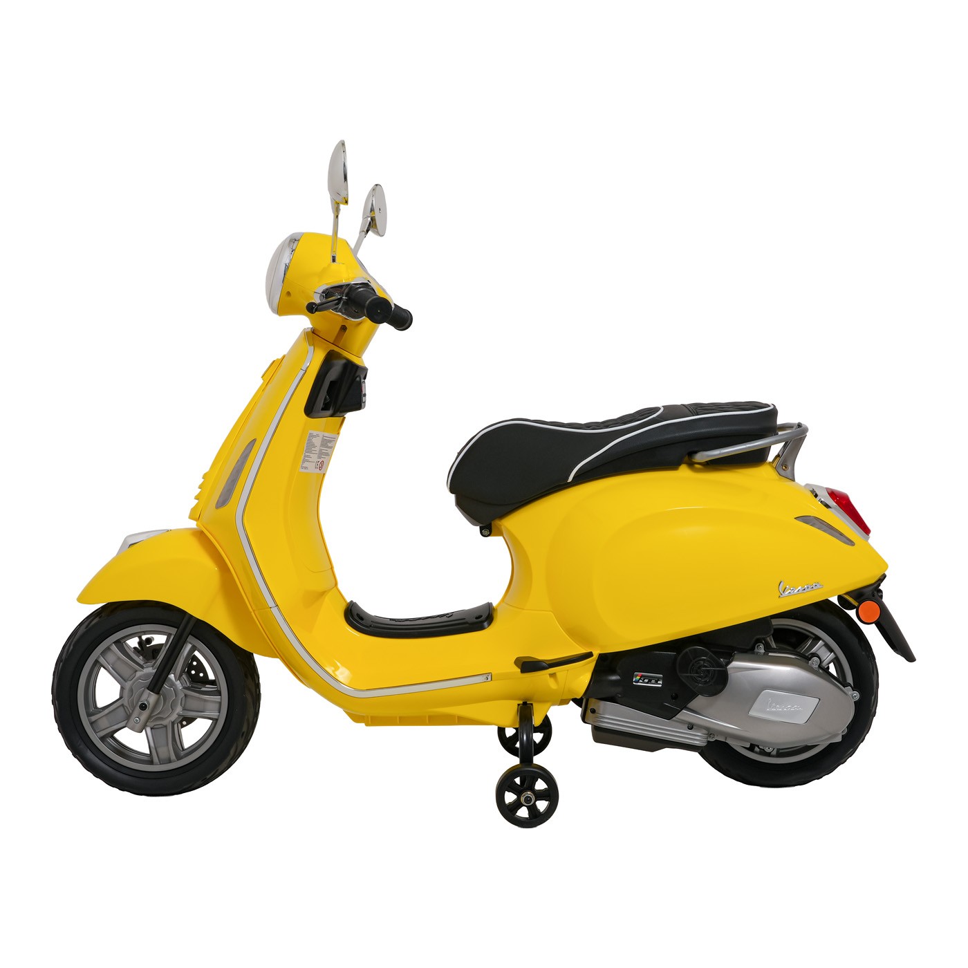 Automobilový skúter Vespa ROMA žltý
