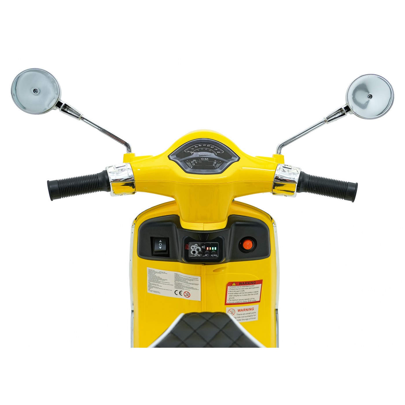 Automobilový skúter Vespa ROMA žltý