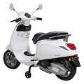 Automobilový skúter Vespa ROMA White