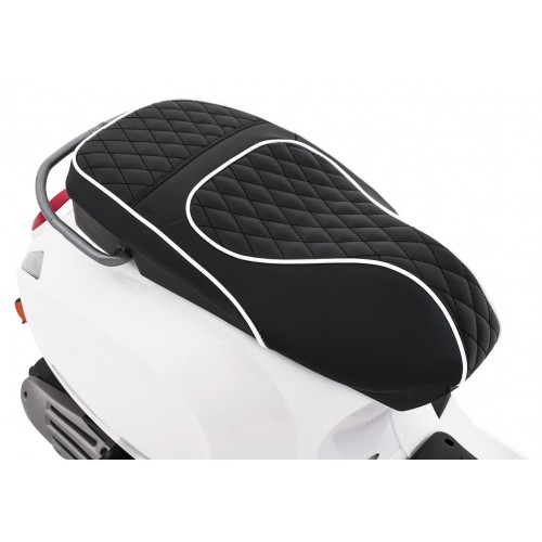 Automobilový skúter Vespa ROMA White