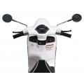 Automobilový skúter Vespa ROMA White