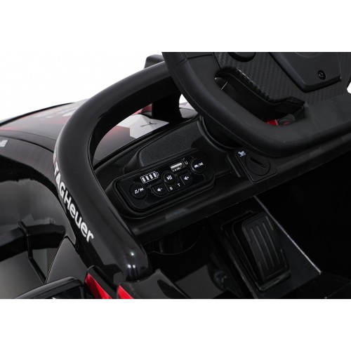 Vozidlo Formula E Porsche Červená